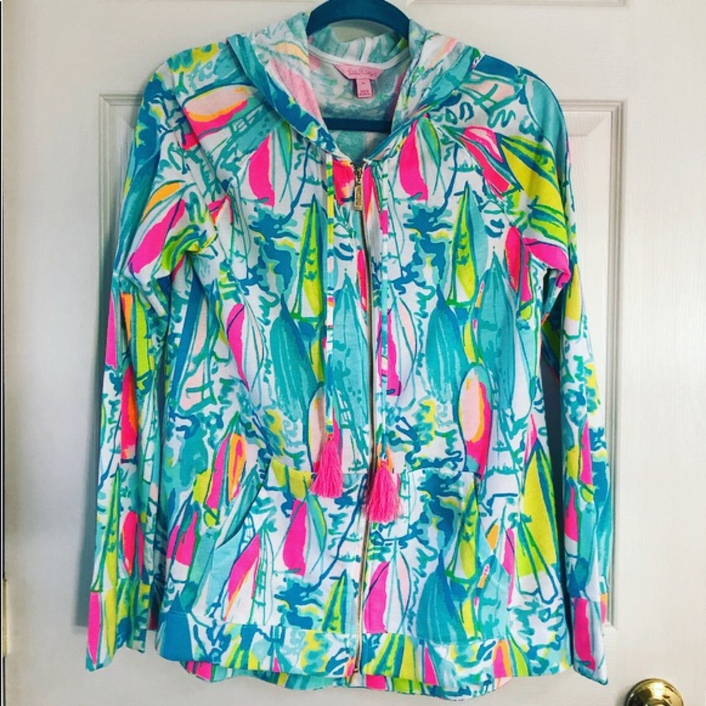 Adorable Lilly Pulitzer hoodie with tassels